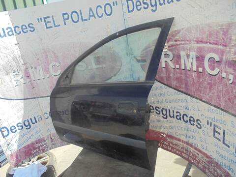 Foto 4ª: Puerta Delantera Izquierda Opel Astra CLUB BERLINA 84CV 62KW [Z16SE] (2004)