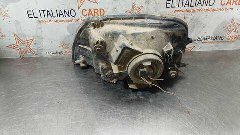 Foto 2ª: Faro Derecho Mitsubishi L200 2500 TD AMERICAN SPIRIT 4-PTAS.) 99CV 73KW [4D56] (2001)