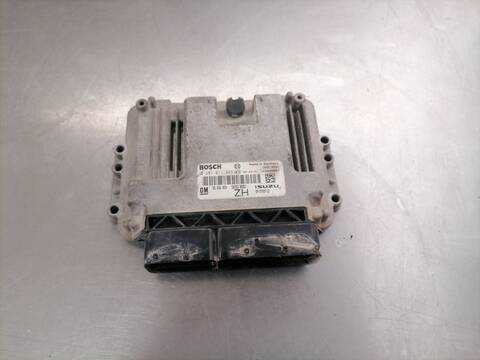 Foto 4ª: Centralita Motor ECU Opel Astra ELEGANCE BERLINA 101CV 74KW (2004)