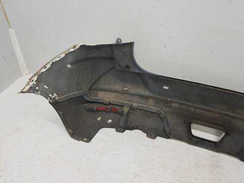 Foto 2ª: Paragolpes Trasero Ssangyong Tivoli PREMIUM 4X2 (2015)