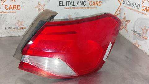 Piloto Trasero Derecho Ford Focus TITANIUM 120CV 88KW