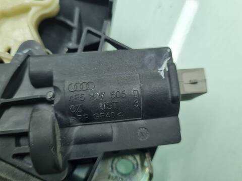 Foto 2ª: Cerradura Maletero Portón Audi A4 2.0 TDI DPF) 125KW) BERLINA 170CV [BRD] (2007)