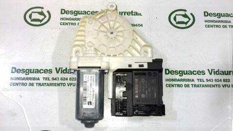 Elevalunas Eléctrico Delantero Izquierdo Seat Leon 1.9 TDI 105CV 77KW