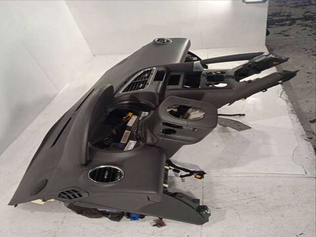 Foto 3ª: Salpicadero Peugeot 3008 1.6 HDI FAP CAT 9HZ - DV6TED4) 109CV 80KW (2009)