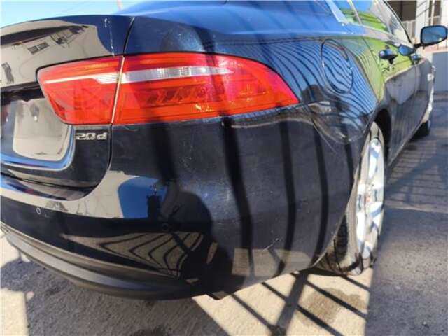 Foto 3ª: Paragolpes Trasero Jaguar XE 2.0 PORTFOLIO [2.0 LTR. - 132 KW DIESEL CAT] [204DTD(AJ20D4)]