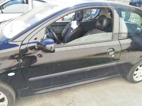 Puerta Delantera Izquierda Peugeot 206 RFN
