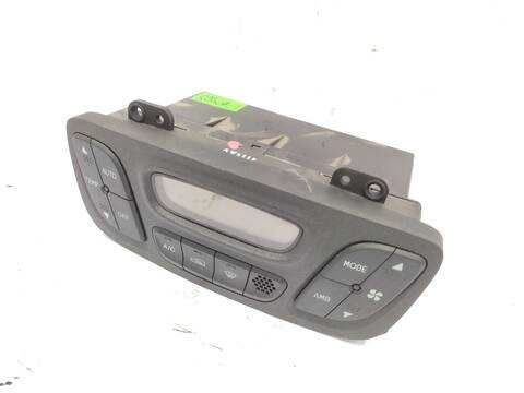 Foto 2ª: Mando Climatizador Hyundai Santa Fe 2.0 CRDI 4X4 125CV 92KW [4EA] (2005)