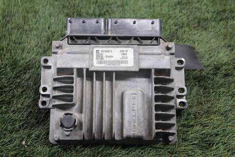 Centralita Motor ECU Chevrolet Captiva 2.2 VCDI LT 2WD