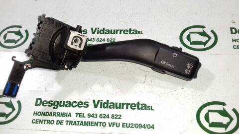 Mando Multifuncion Seat Leon 1.9 TDI 105CV 77KW