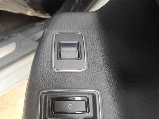 Botonera Elevalunas Jaguar XF PORTFOLIO 179CV 132KW