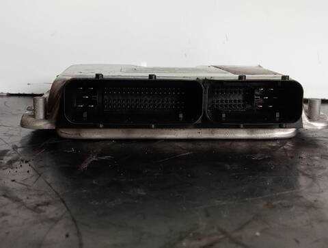 Foto 3ª: Centralita Motor ECU Volkswagen Sharan 1.9 TDI 116CV (2000)
