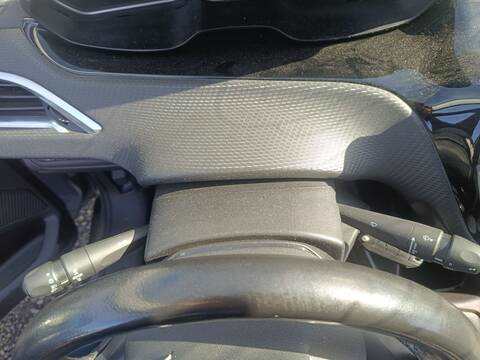 Mando Multifuncion Peugeot 2008 SIGNATURE 82CV 60KW