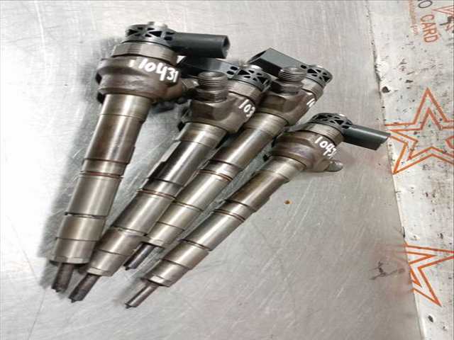 Foto 3ª: Inyectores Volkswagen Golf ADVANCE 140CV 103KW [CFFB] (2010)