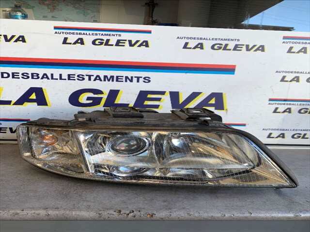 Faro Derecho Audi A6 1.9 TDI