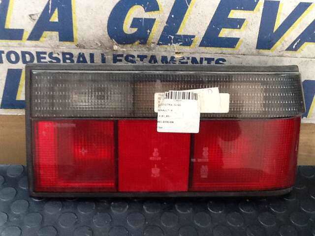 Piloto Trasero Derecho Renault 9 1.4