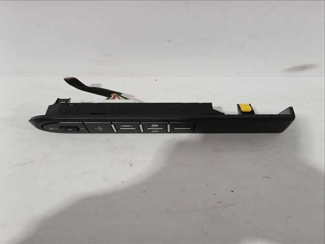 Foto 2ª: Mando Multifuncion Kia Ceed 1.0 T-GDI 120CV 88KW CD) [G3LC,G3LE] (2022)