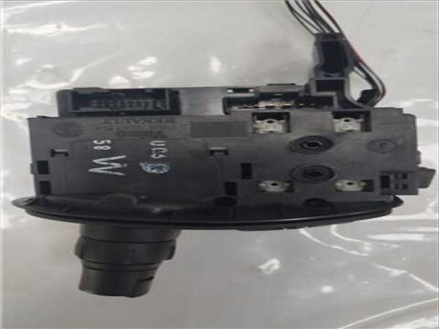 Foto 3ª: Mando Multifuncion Renault Scenic 1.4 CONFORT EXPRESSION [1 4 LTR. - 72 KW 16V] 98CV JM) 2003 )