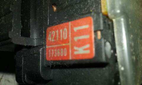 Foto 3ª: Mando Multifuncion Toyota Rav4 2.0 16V CAT 150CV 110KW [1AZFE] (2002)