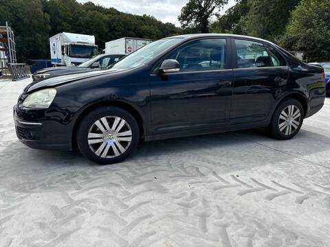 Transmision Delantera Izquierda Volkswagen Jetta ADVANCE 102CV 75KW