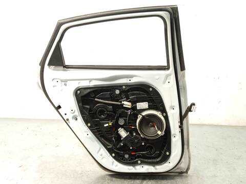 Foto 4ª: Puerta Trasera Izquierda Hyundai i30 1.0 TGDI CAT 120CV 88KW [G3LC] (2018)