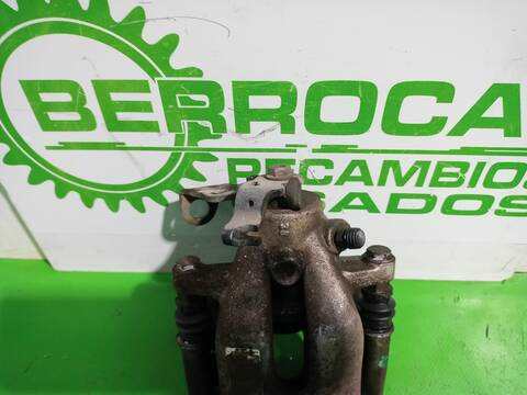 Foto 3ª: Pedal Embrague Citroen C4 COLLECTION BERLINA 90CV 66KW [9HXDV6ATED4] (2006)