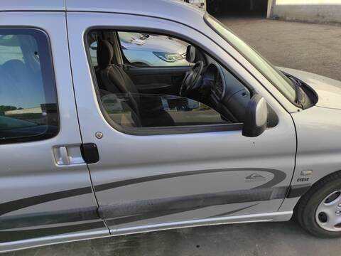 Foto 1ª: Puerta Delantera Derecha Peugeot Partner RHY (2002)
