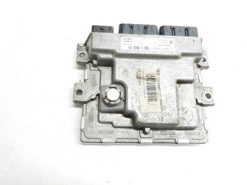 Centralita Motor ECU Renault Master L2H2 HKA 35T