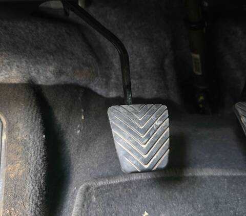 Pedal Embrague Hyundai i40 KLASS BLUE 116CV 85KW