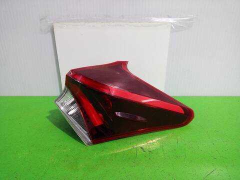 Piloto Trasero Derecho Toyota Auris HYBRID FEEL EDITION 136CV