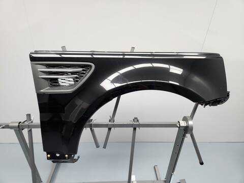 Foto 4ª: Aleta Delantera Derecha Land Rover Range V6 TD HSE 245CV 180KW [306DT] (2011)