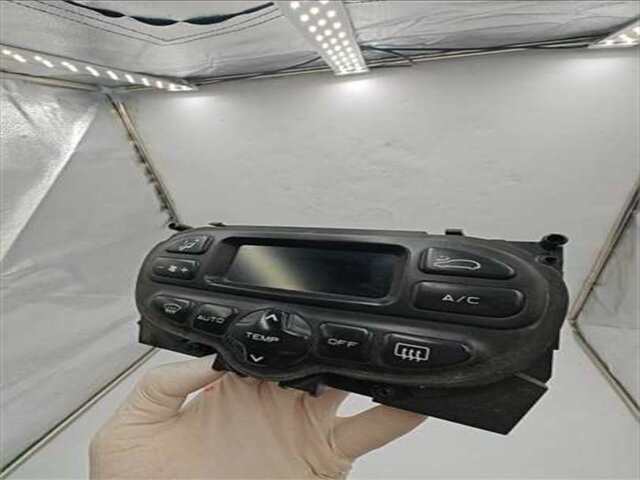Foto 3ª: Mando Climatizador Citroen Xsara 2.0 HDI EXCLUSIVE [2.0 LTR. - 66 KW HDI CAT (RHY - DW10TD)] [RHY / DW10TD]
