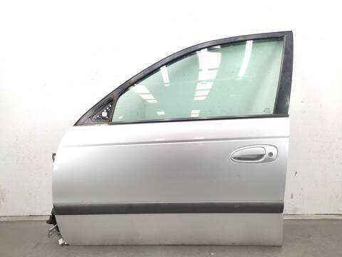 Foto 1ª: Puerta Delantera Izquierda Toyota Avensis 1.6 AT220_) 110CV 81KW [4AFE] (1999)