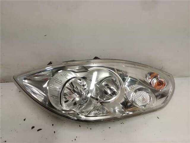 Faro Izquierdo Renault Master 2.3 L2H2 HKA 3.5T [2.3 LTR. - 92 KW DCI DIESEL CAT]
