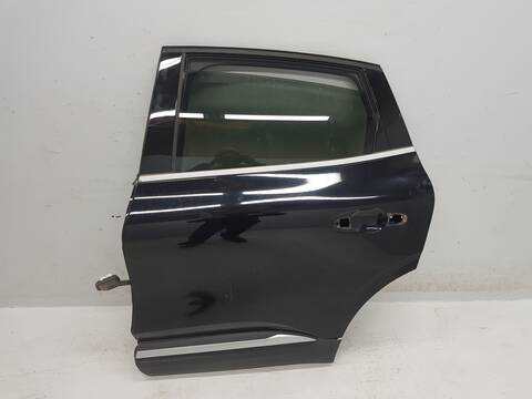 Puerta Trasera Izquierda Renault Arkana TECHNO