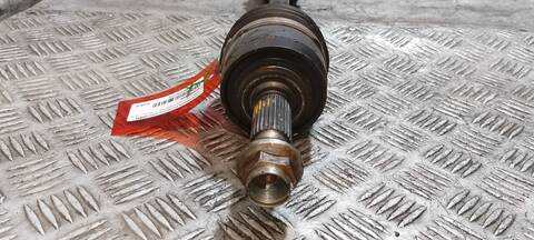 Foto 2ª: Transmision Delantera Izquierda Ssangyong Tivoli CRYSTAL 4X2 116CV 85KW [673910] (2015)