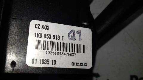 Foto 3ª: Mando Multifuncion Volkswagen Golf 1.6 TDI DPF 105CV 77KW [CAY] (2010)