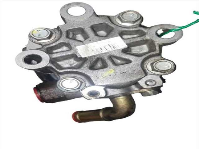 Bomba de Direccion Toyota Corolla 2.0 D-4D CUR10_ CUR10R)