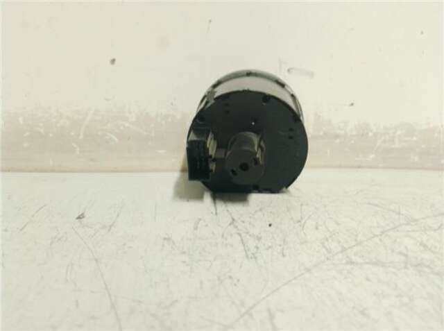 Foto 2ª: Mando Multifuncion Seat Ibiza 1.0 STYLE GO 2 [1.0 LTR. - 66 KW TGI BIVALENT. GASOLINA - GNC] [DBY]