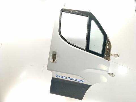 Puerta Delantera Derecha Iveco Daily 33S16 35S16 35C16 FURGON