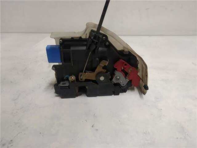 Foto 2ª: Cerradura Puerta Delantera Derecha Volkswagen Jetta 1.9 TDI (105 CV) [BXE]