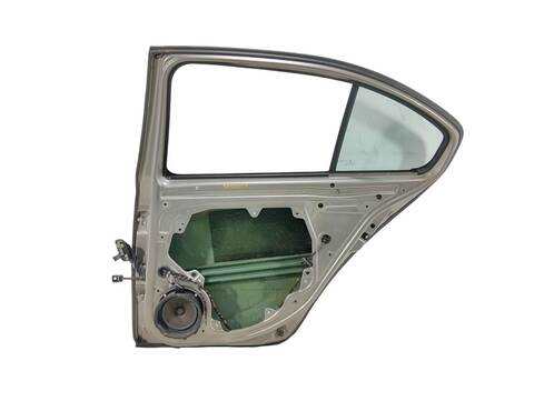 Foto 2ª: Puerta Trasera Derecha Skoda Octavia AMBITION 1 TDI DPF 105CV (2008)