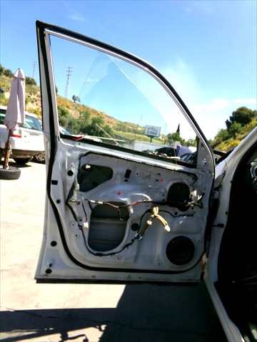 Foto 2ª: Puerta Delantera Izquierda Suzuki Grand Vitara 1.9 D 2006-2015 [F9Q] (2013)