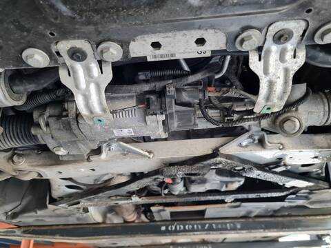 Foto 4ª: Cremallera de Direccion Bmw X1 SDRIVE 18D 143CV 105KW [N47D20C] (2014)