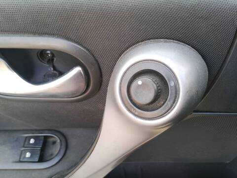 Foto 2ª: Mando Retrovisor Renault Megane CONFORT DYNAMIQUE BERLINA 131CV 96KW II BERLINA 3P [F9Q E8] (2007)