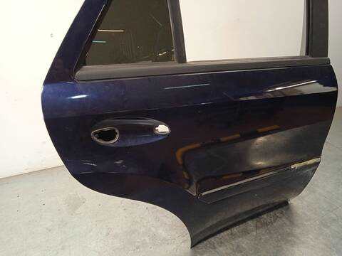 Foto 2ª: Puerta Trasera Derecha Mercedes Clase ML 320 3.0 CDI 24V 224CV 165KW 4-MATIC AUT. 164.122) W164) OM642 [642940] (2005)