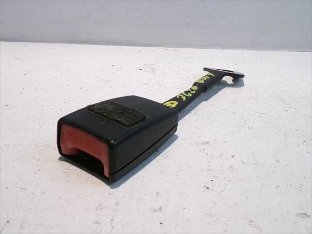 Foto 1ª: Cinturón Delantero Derecho Audi A4 2.0 G 2000-2004 [ALT] (2002)