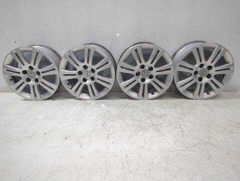 Foto 2ª: Juego LLantas Opel Astra 1.7 CDTI L69) 101CV [Z 17 DTH] (2007)