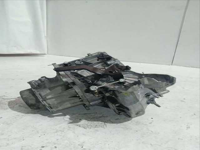 Foto 2ª: Caja Cambios Citroen C5 2.0 16V DCRFNC DCRFNF) 136CV 100KW [RFN (EW10J4)] (2001)