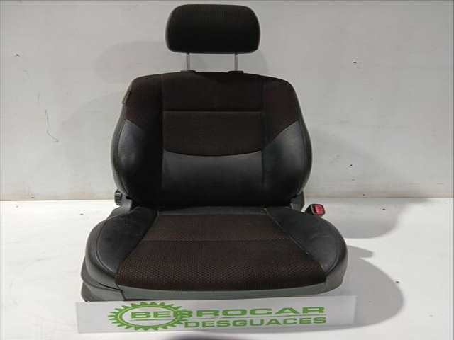 Asiento Delantero Derecho Hyundai i30 1.6 CRDI 90CV 66KW