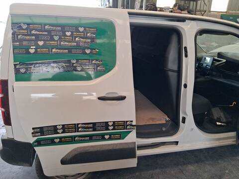 Puerta Lateral Corredera Derecha Citroen Berlingo 1.5 BLUEHDI 100 102CV 75KW FURGONETA